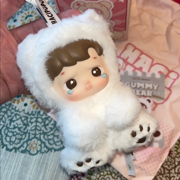 Pop Mart SECRET CONFIRMED! Hacipupu Latte Flavor Gummy Bear Vinyl Plush Pendant - Picture 5 of 17